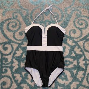 One piece bathing suit